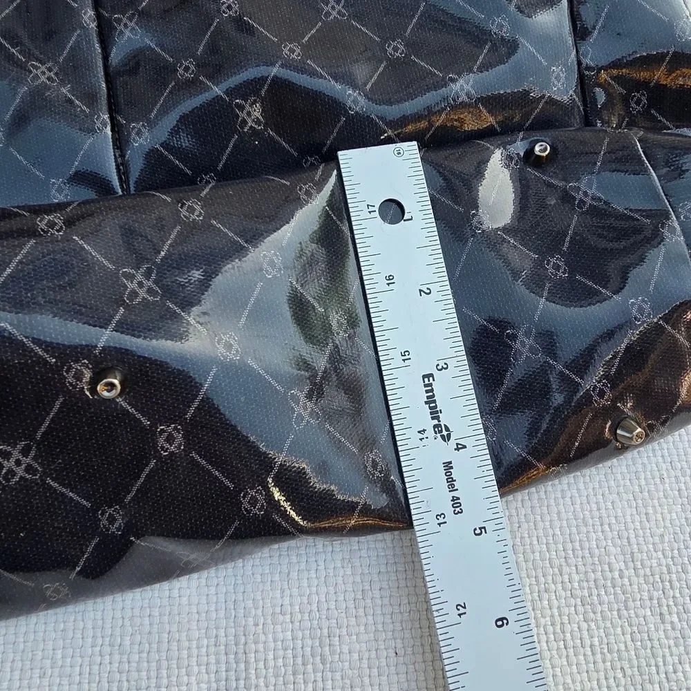 Oioi Australian diaper bag
